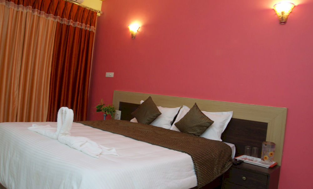 Rbr Suites Calangute Exterior photo