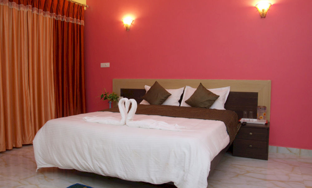 Rbr Suites Calangute Exterior photo