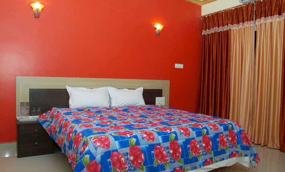 Rbr Suites Calangute Exterior photo